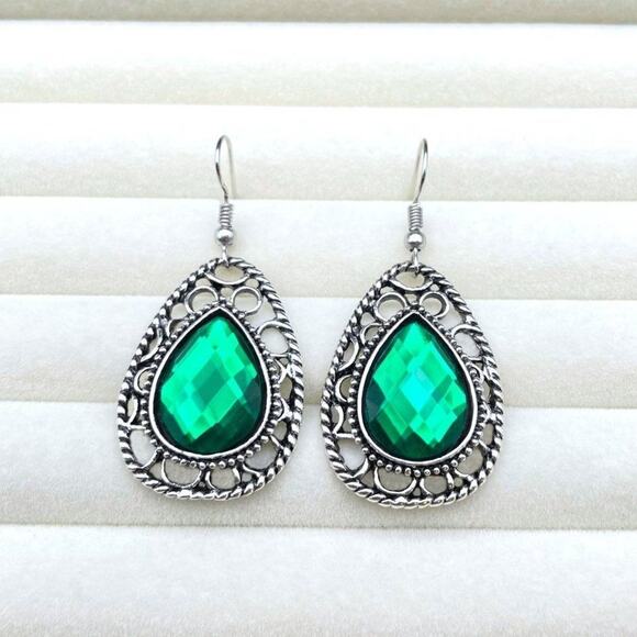 Silver & Emerald-Green Crystal Teardrop Earrings — Elegant Dangle Style - Picture 3 of 9